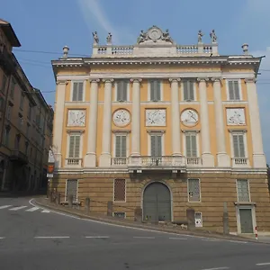 Jackie O' A La Maison Bergamo